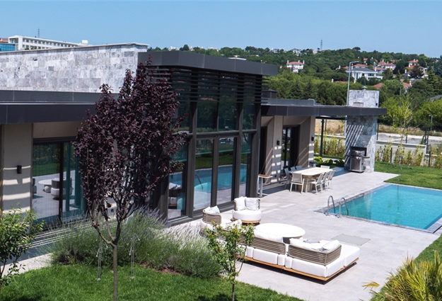 الآن عميق واحد